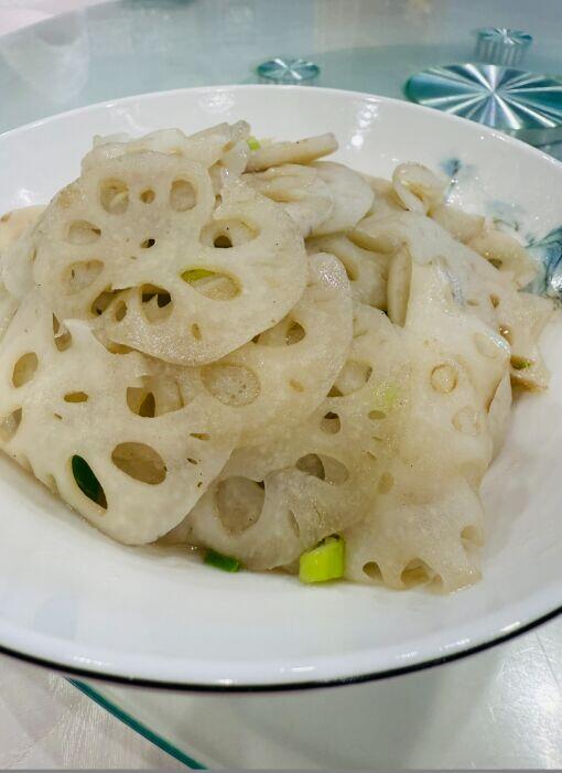 Stir-fried Lotus Root Slices