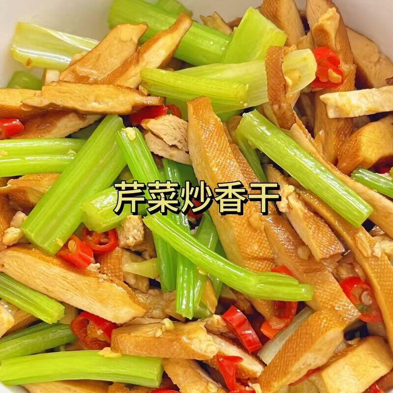 Sautéed Celery With Dried Tofu Slices
